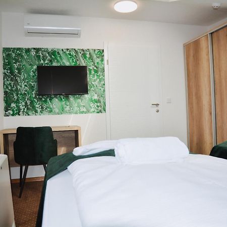 Hotel Divanhana Brčko エクステリア 写真