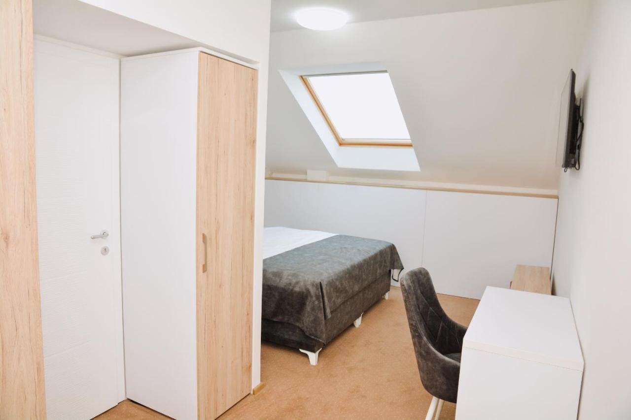Hotel Divanhana Brčko エクステリア 写真