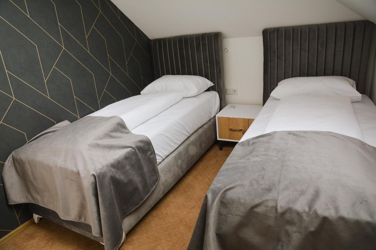 Hotel Divanhana Brčko エクステリア 写真